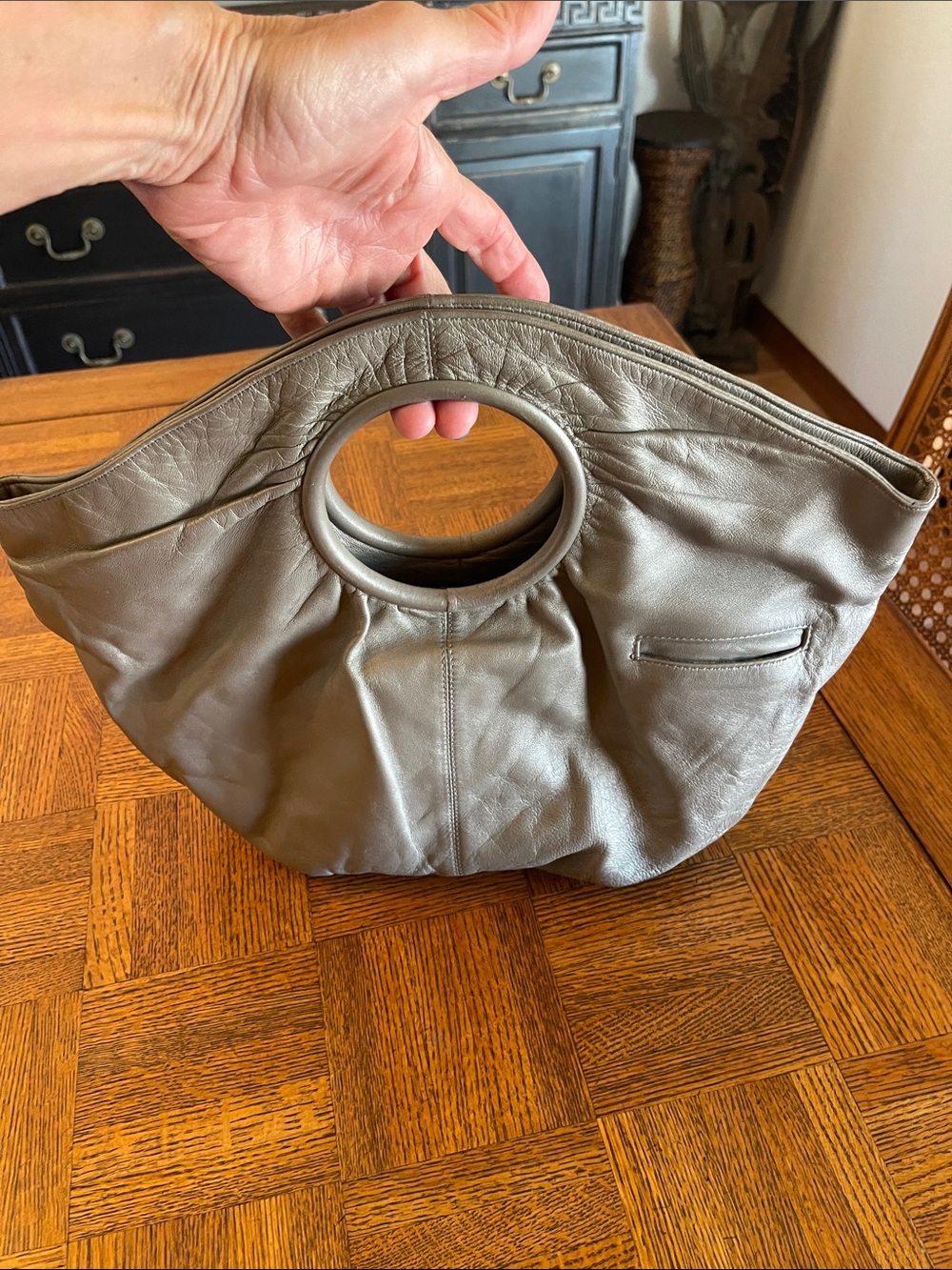 HOBO GIORGIA TOTE SILVER TAUPE